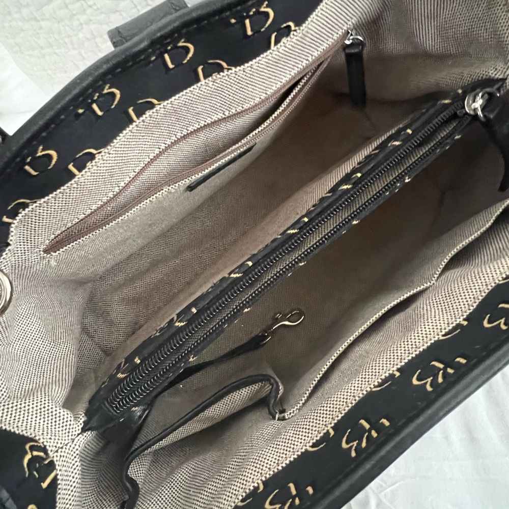 Dooney and Bourke Signature Satchel - Picture 8 of 12